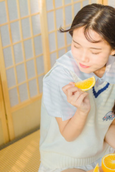 半夜妈妈醒了但是装睡
